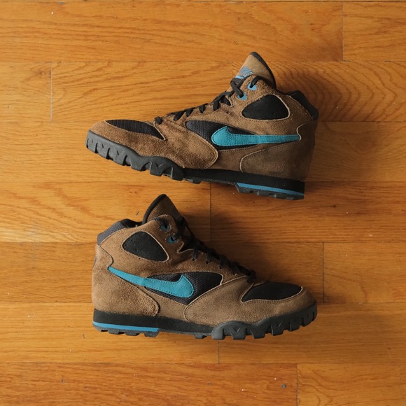 Vintage Nike Caldera Hiking Boots Brown Teal Mesh Gorpcore Size 10 185022-030